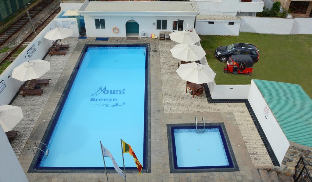 Mount Breeze Hotel Дехивала-Маунт-Лавиния Экстерьер фото