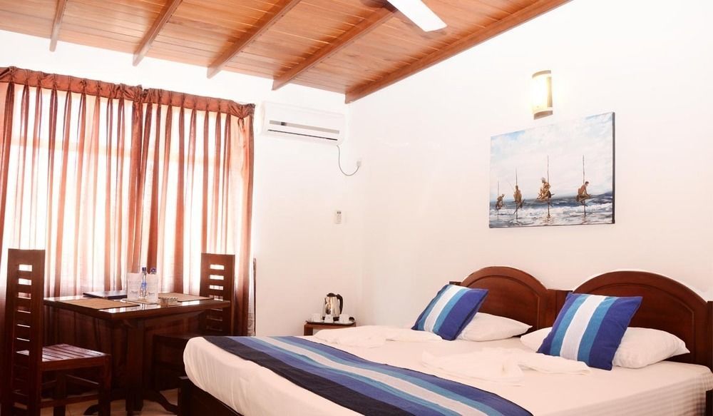 Mount Breeze Hotel Дехивала-Маунт-Лавиния Экстерьер фото