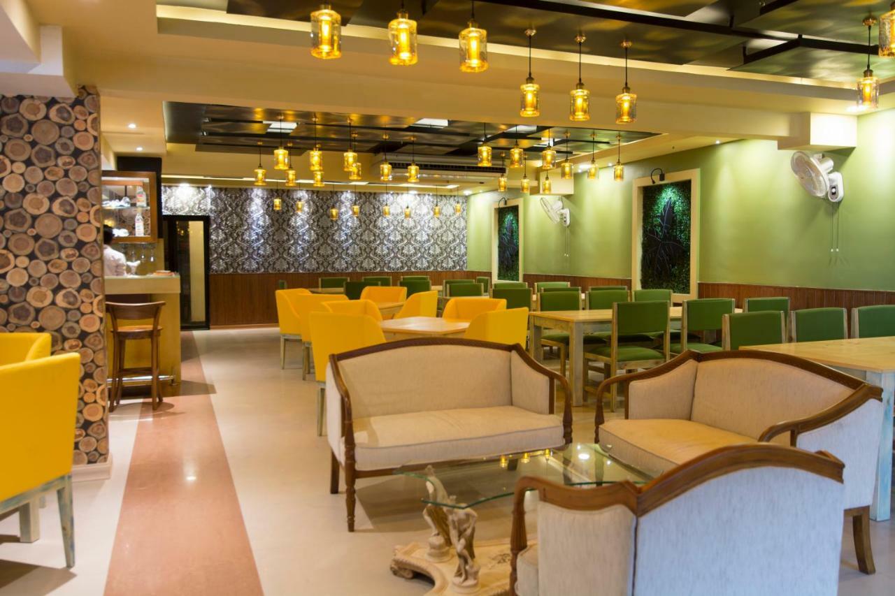 Mount Breeze Hotel Дехивала-Маунт-Лавиния Экстерьер фото