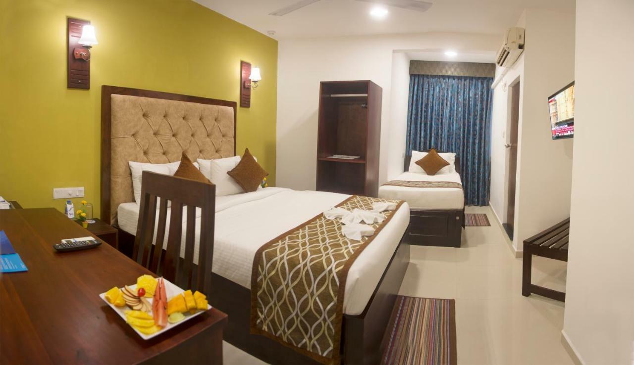 Mount Breeze Hotel Дехивала-Маунт-Лавиния Экстерьер фото